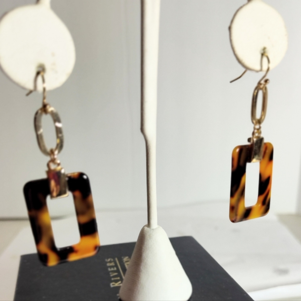 Tortoise Shell Dangle Earrings Nwot